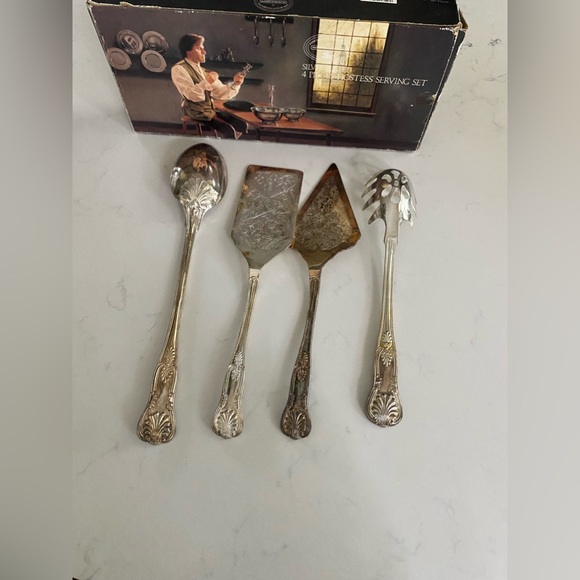 4Pcs Silver plated Hostess Serving Set By Paul Revere Silversmiths - Picture 4 of 12